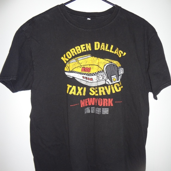 KORBEN DALLAS TAXI SERVICE FIFTH ELEMENT NO TAG - FITS LIKE A LARGE - Picture 1 of 2